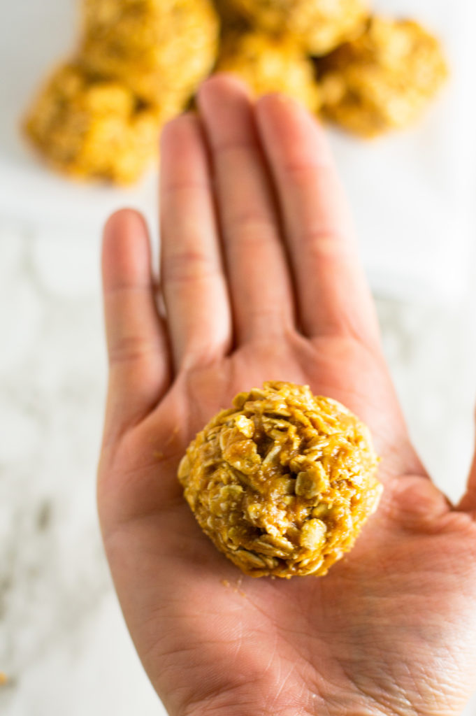 Oat and Peanut Butter Energy Balls