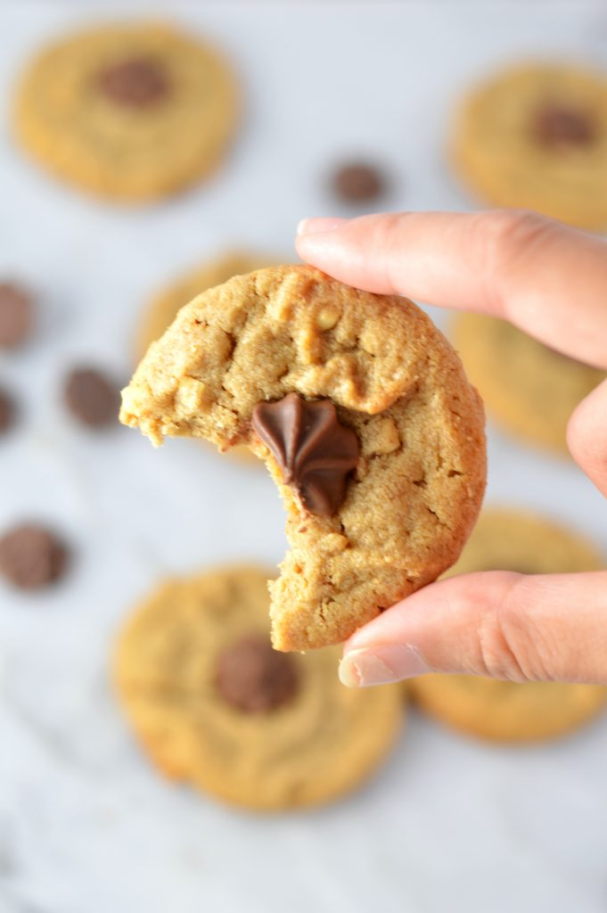 Easy Rosebud Peanut Butter Cookies made with only 6 ingredients and ready in under 15 minutes. This is a great last minute dessert recipe.