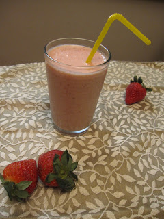 Strawberry Mango Peach Smoothie