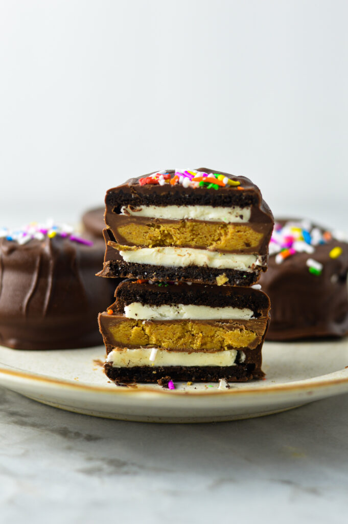 Chocolate Dipped Peanut Butter Cup Stuffed Oreos