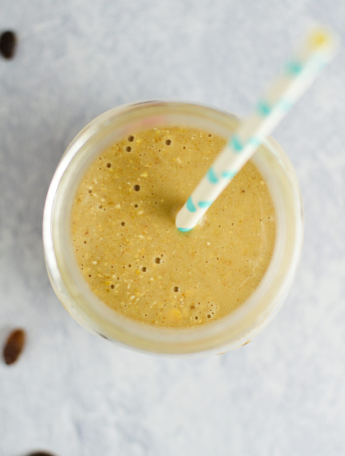 Oatmeal Raisin Cookie Smoothie