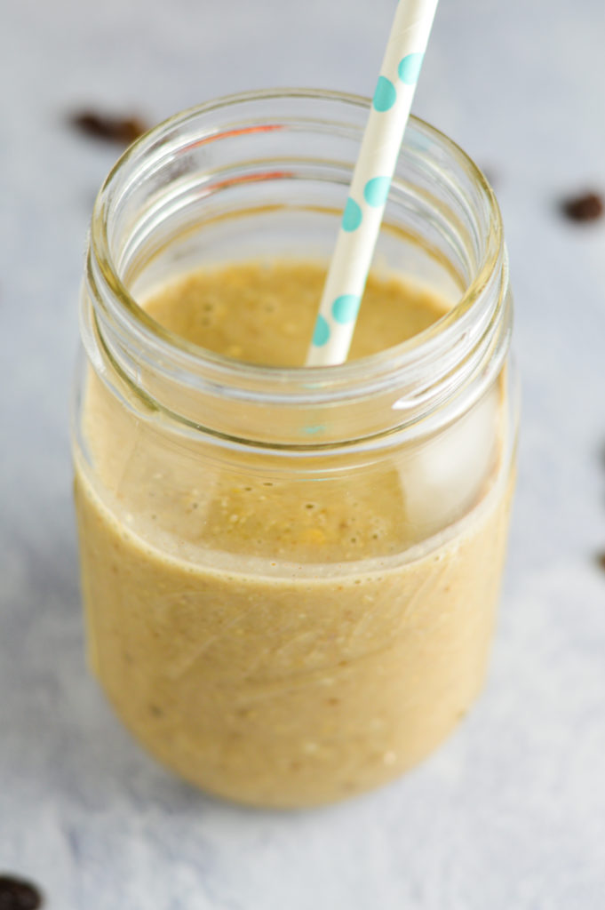 Oatmeal Raisin Cookie Smoothie