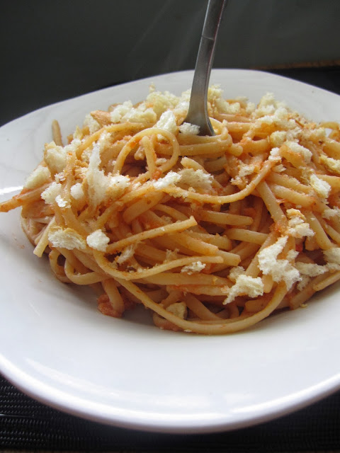 This Anchovy Linguini is a great quick and easy dinner recipe. Perfect for a weeknight last minute dinner and topped with bread crumbs.