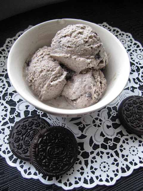 This oreo ice cream is the only ice cream recipe you will ever need! So creamy and easy to make!