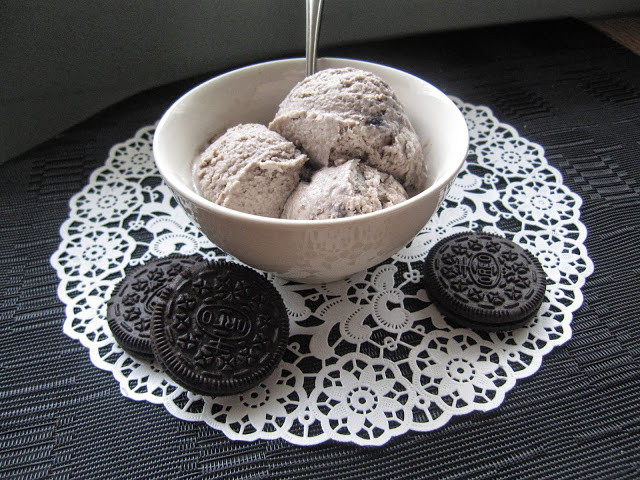 This oreo ice cream is the only ice cream recipe you will ever need! So creamy and easy to make!