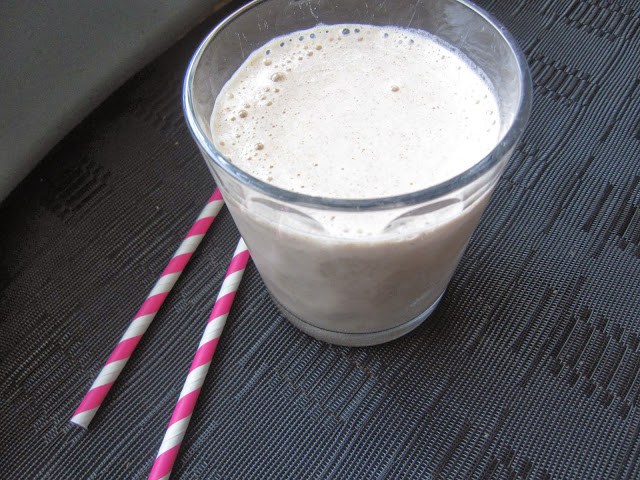 Cinnamon Bun Smoothie