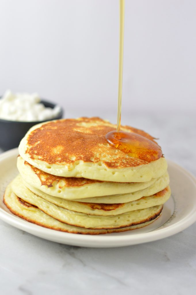 These fluffy 4 ingredient Cottage Cheese Pancakes is one of my favourite breakfast recipes. They are surprisingly healthy and really pack in the protein.