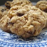 Walnut Oatmeal Raisin Cookies