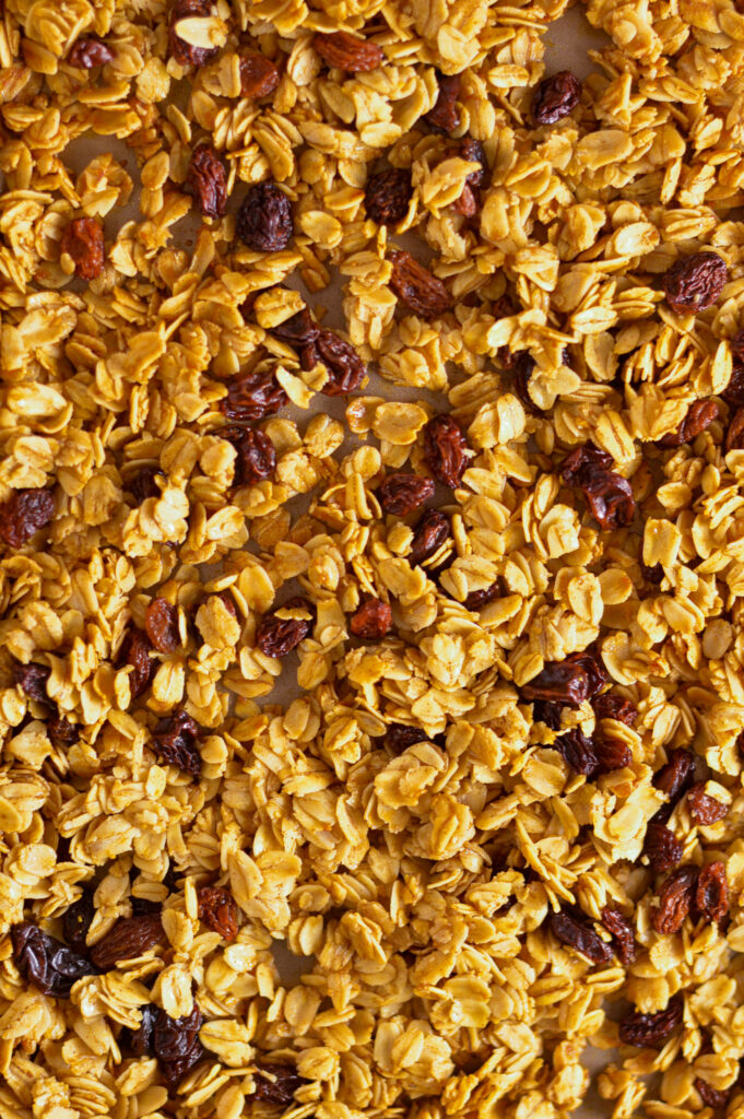 Cinnamon Raisin Granola