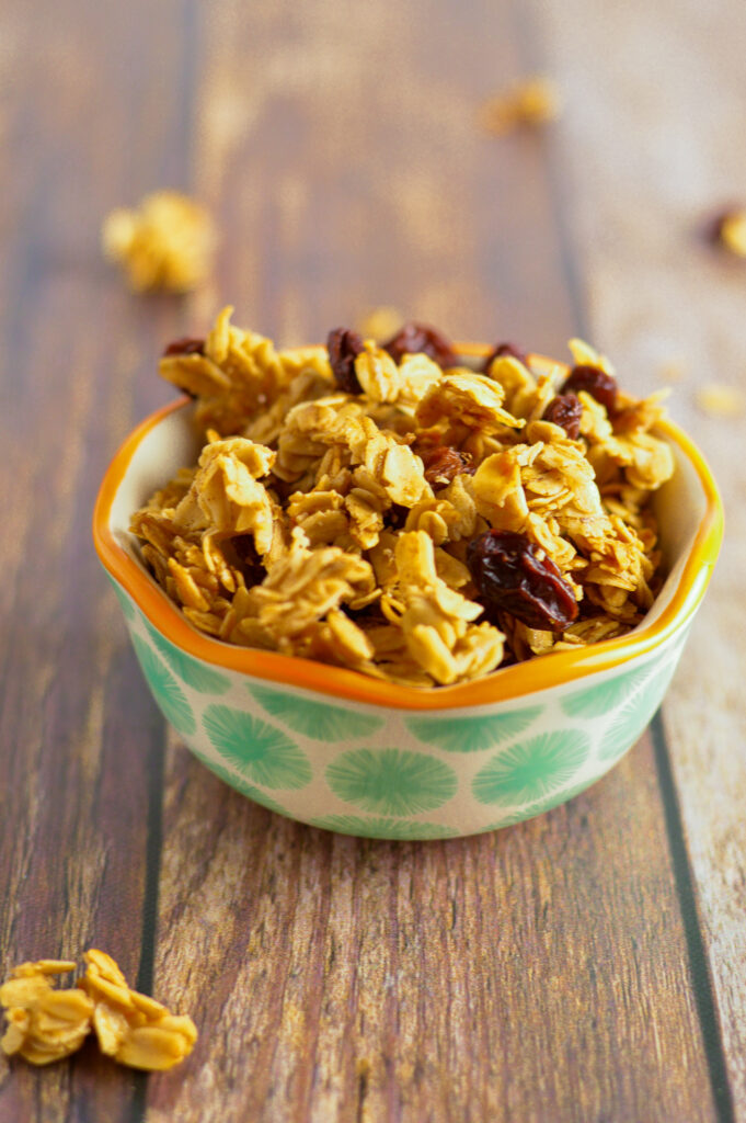 Cinnamon Raisin Granola