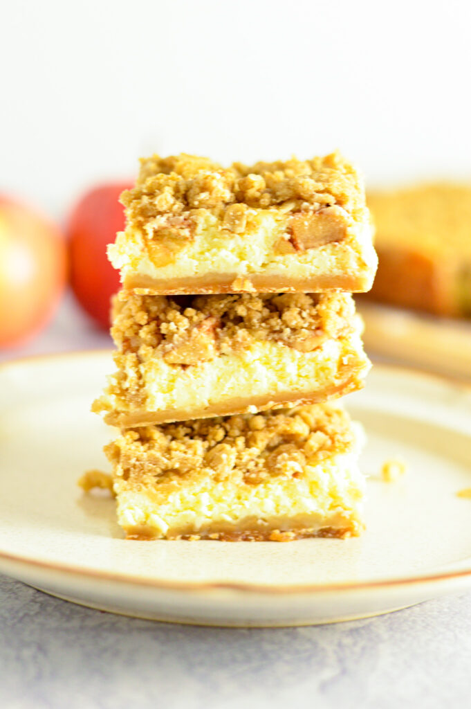 Apple Cheesecake Cookie Bars