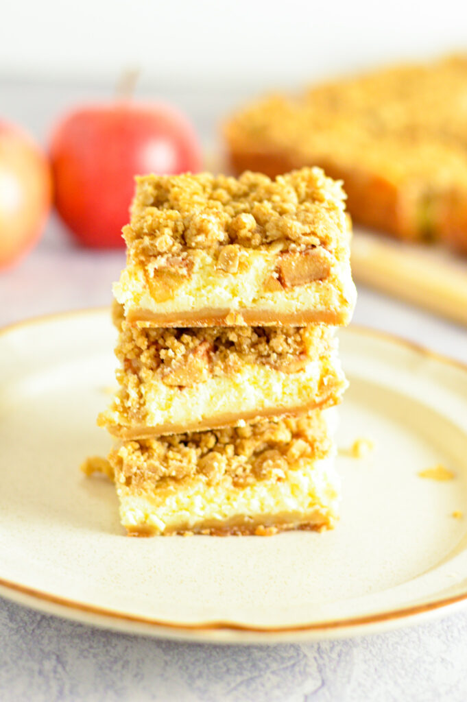 Apple Cheesecake Cookie Bars