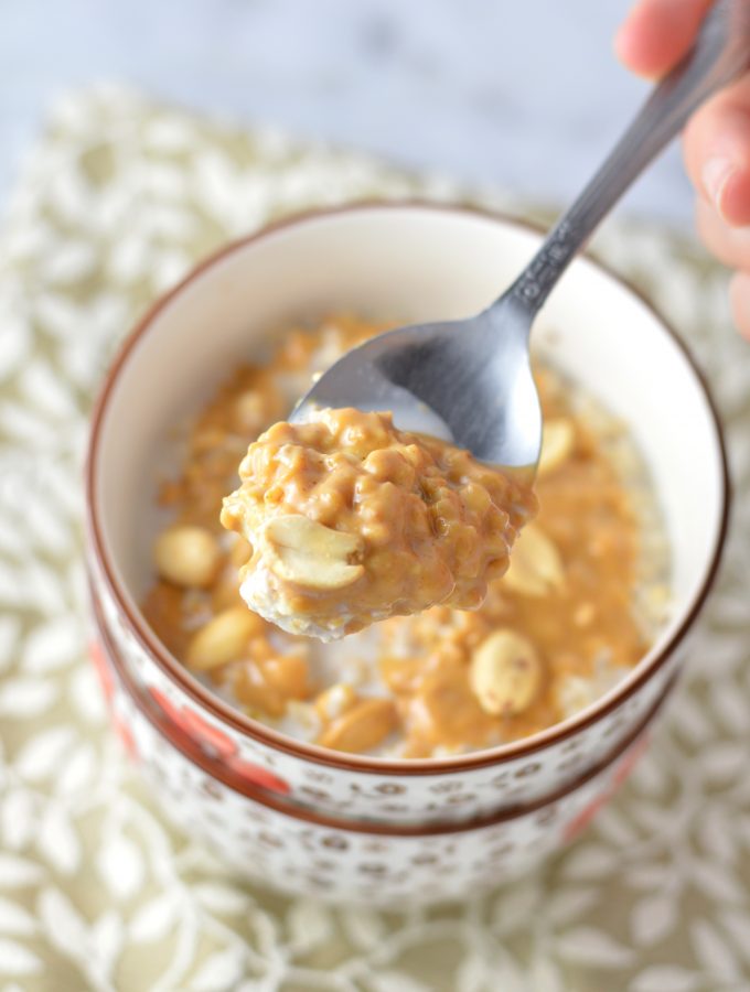 Microwave Peanut Butter Oatmeal