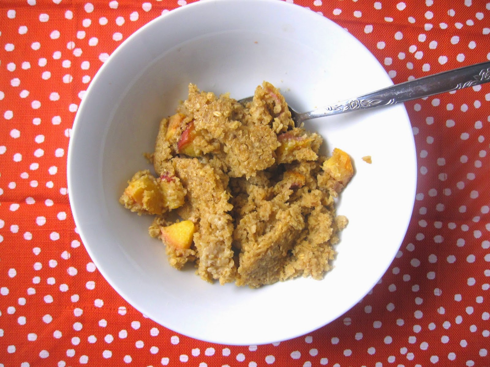 This Ginger Nectarine Baked Oatmeal is my all time favourite baked oatmeal recipe. So easy to make, and can easily be made vegan.