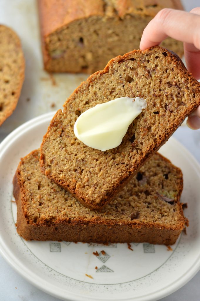 Peanut Butter Banana Bread made with chunky peanut butter, yogurt and egg whites to make this a healthier take on your typical banana bread.