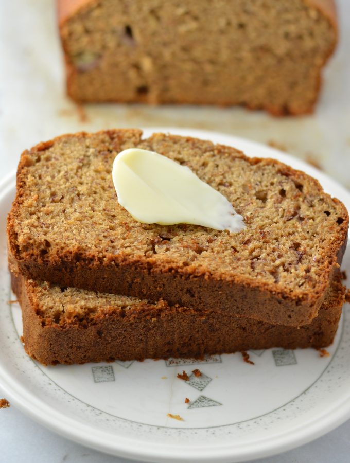 Peanut Butter Banana Bread made with chunky peanut butter, yogurt and egg whites to make this a healthier take on your typical banana bread.