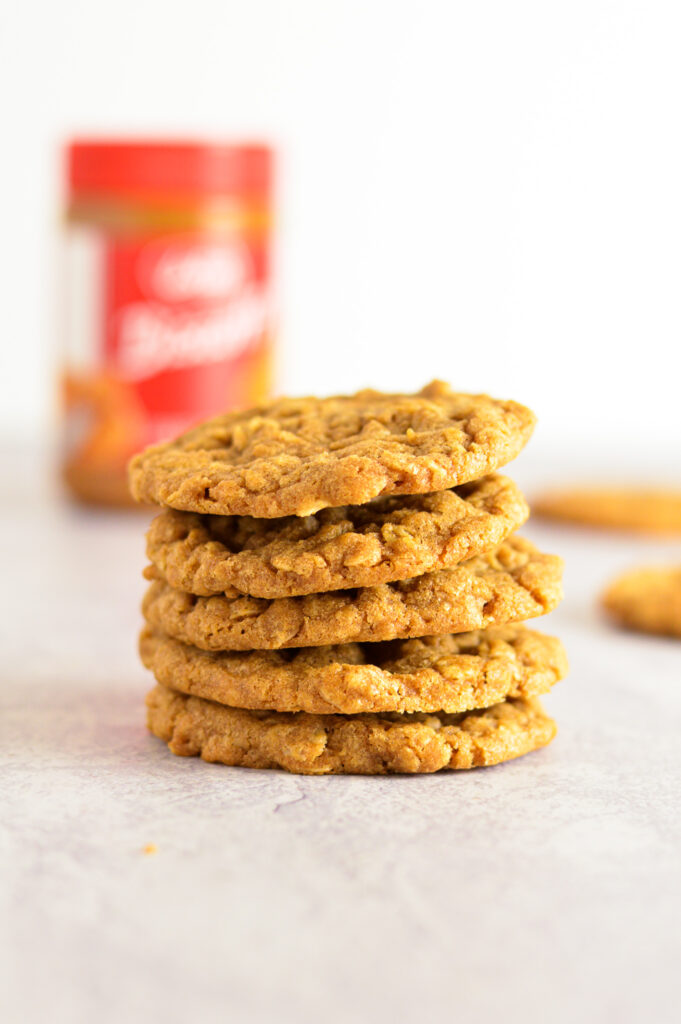 Biscoff Oatmeal Cookies