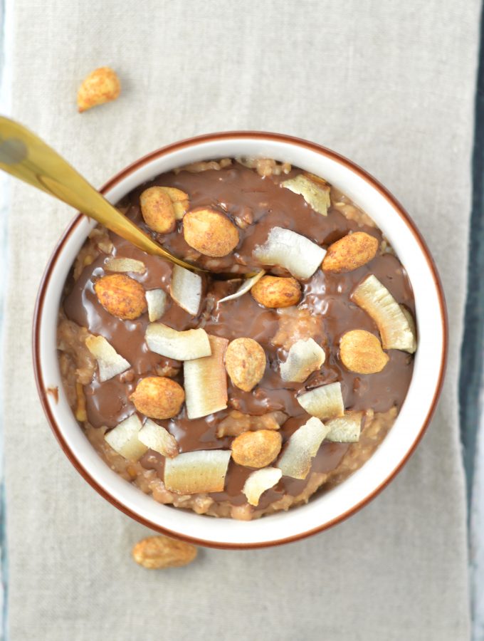 Microwave Peanut Butter, Nutella and Coconut Oatmeal. Ready in less than 5 minutes. Such an easy and comforting breakfast!