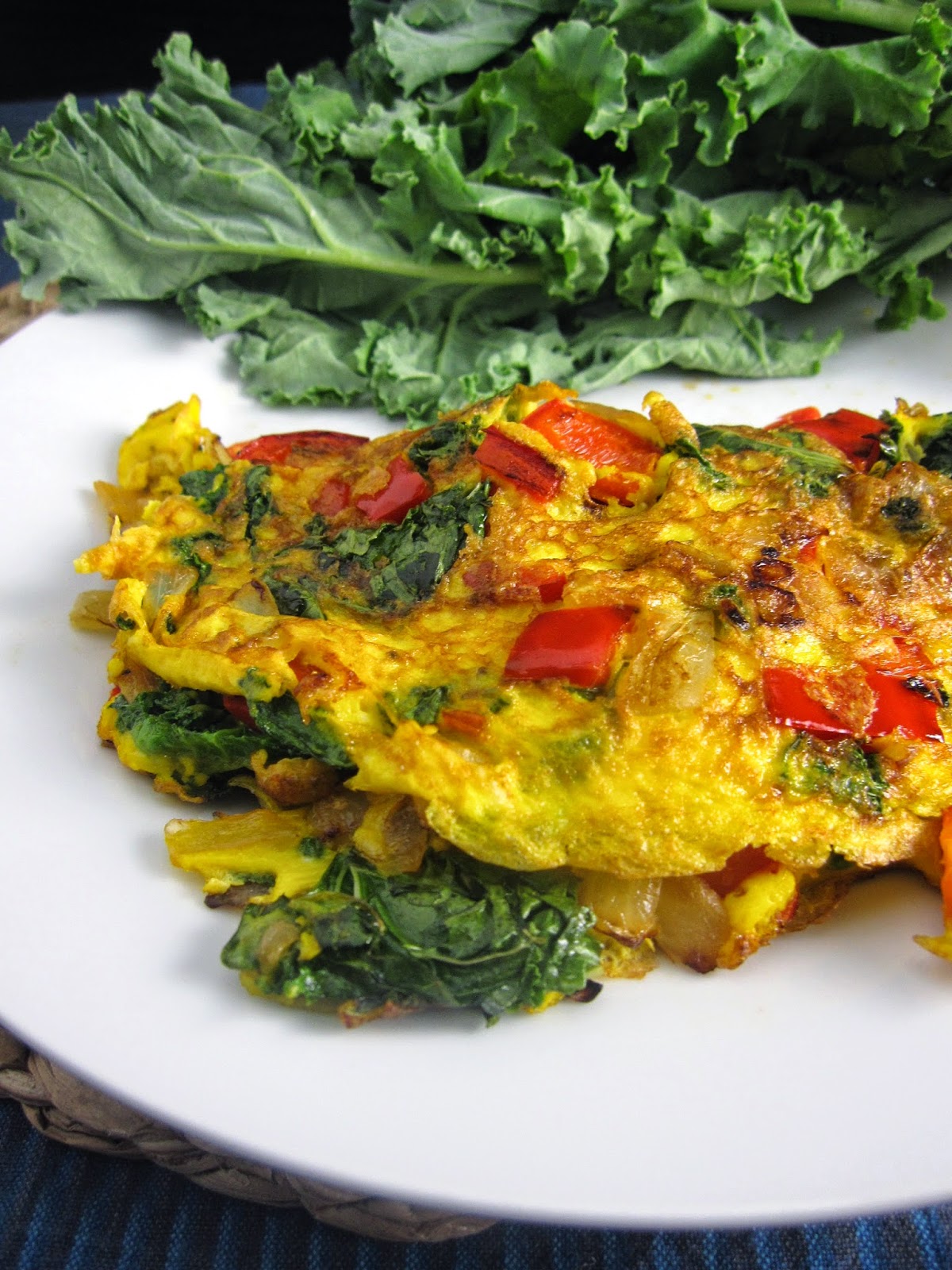 A quick and easy kale omelette is the perfect breakfast to start your morning. A healthy recipe that is a great way to use up extra kale.