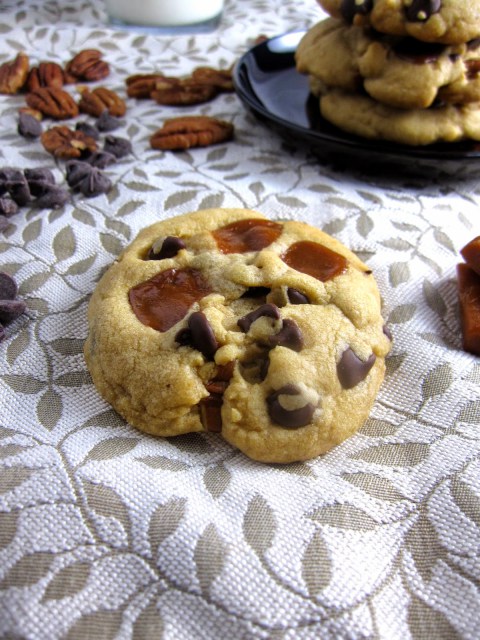 Chocolate, Caramel and Pecan Cookies