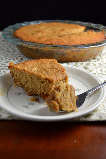 Pear and Dulce de Leche Cake is so easy to make. The mix of spices make them the perfect fall treat! Quick dessert recipe idea.