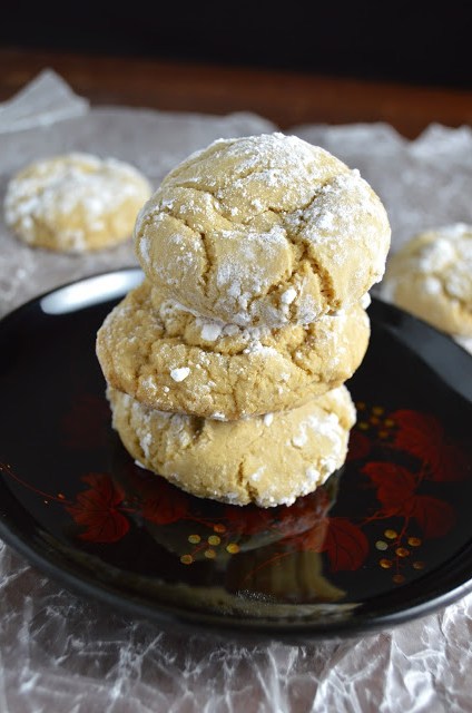 Brown Sugar Crinkle Cookies