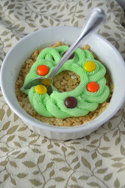 Rice Krispie Wreaths for One