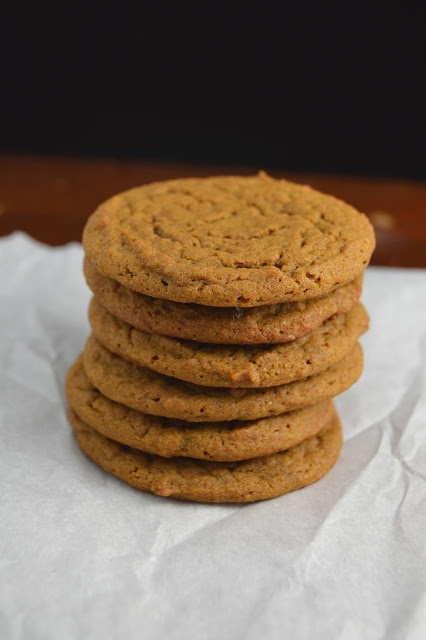 Looking for some ginger molasses cookies that are both soft and chewy at the same time? Look no further than this recipe!