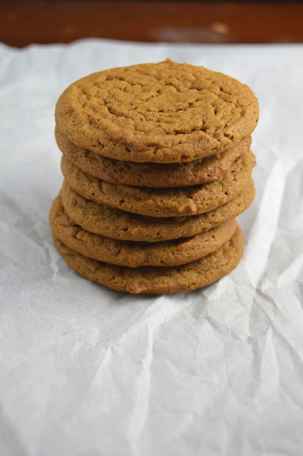 Looking for some ginger molasses cookies that are both soft and chewy at the same time? Look no further than this recipe!