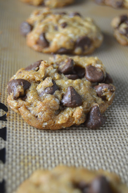 My favorite cookie recipe EVER! These one bowl oatmeal chocolate chip cookie recipe that makes a LOT of cookies!