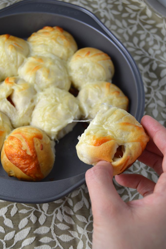 These cute and easy pepperoni pizza bites make great appetizers and are made with only 3 ingredients. Ready in 30 minutes.