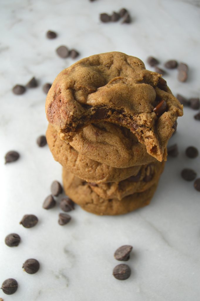 Super fudgy and soft Nutella chocolate chip cookies that are easy to make, and ready in 15 minutes.