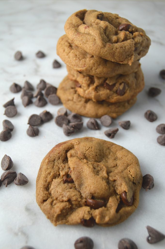 Super fudgy and soft Nutella chocolate chip cookies that are easy to make, and ready in 15 minutes.