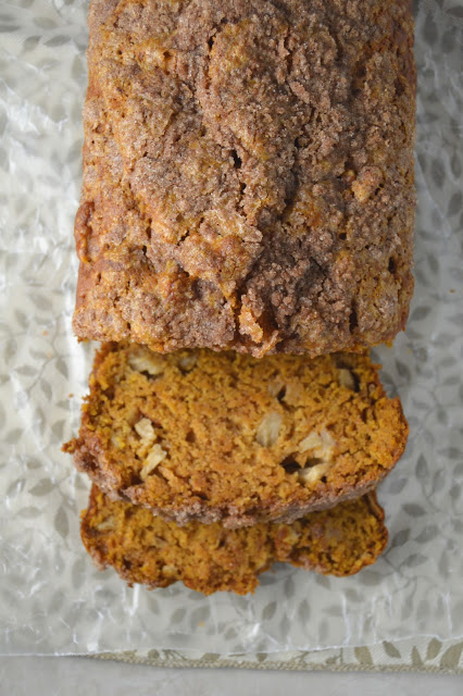 Pumpkin Apple Streusel Bread