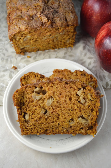 Pumpkin Apple Streusel Bread