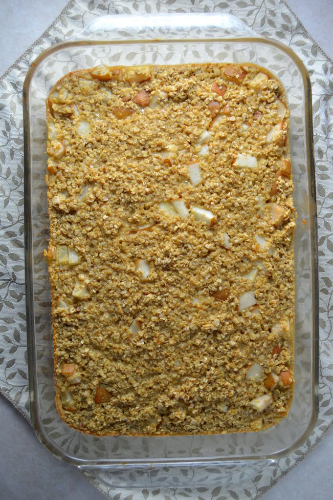 Even oatmeal haters will love this ginger pear baked oatmeal. Easy to make and a perfect recipe for fall.