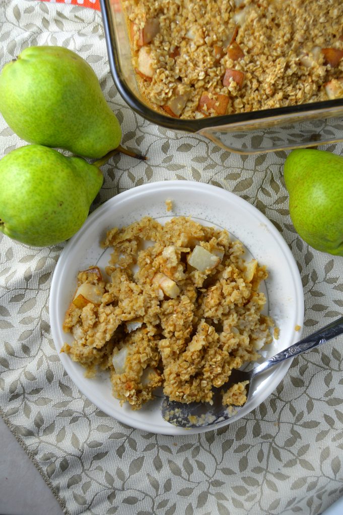 Even oatmeal haters will love this ginger pear baked oatmeal. Easy to make and a perfect recipe for fall.