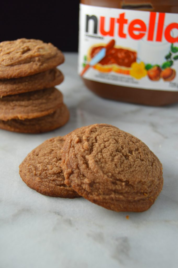 Shortbread meets Nutella in these deliciously soft and crumbly Nutella drop cookies.