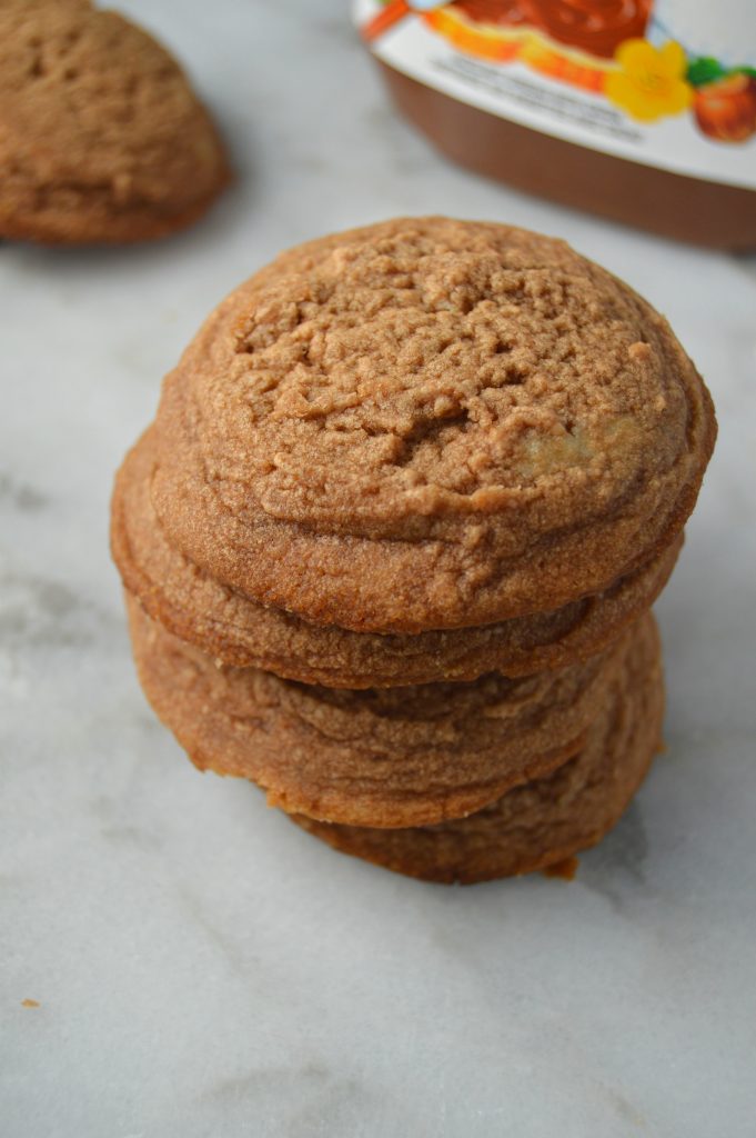 Shortbread meets Nutella in these deliciously soft and crumbly Nutella drop cookies.