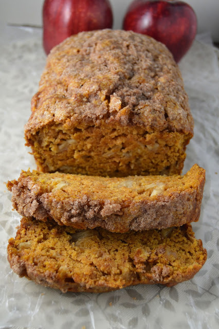 Pumpkin Apple Streusel Bread