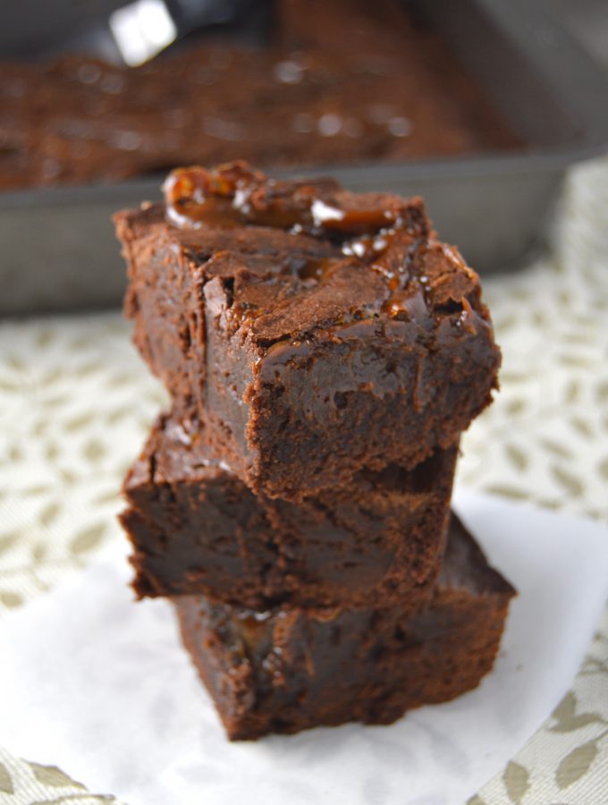 Nutella dulce de leche brownies that are gooey and fudgy at the same time. Perfect quick and easy dessert.