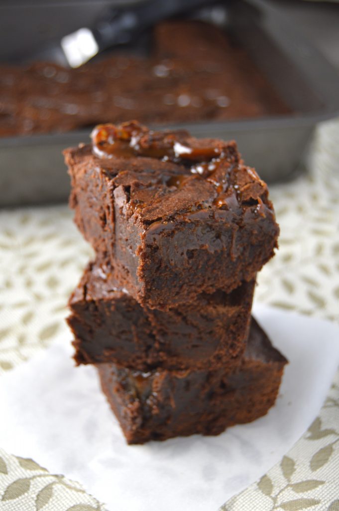 Nutella dulce de leche brownies that are gooey and fudgy at the same time. Perfect quick and easy dessert.