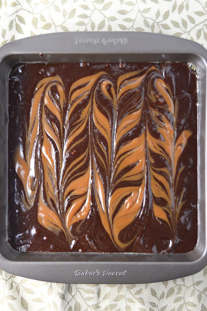 Nutella dulce de leche brownies that are gooey and fudgy at the same time. Perfect quick and easy dessert.