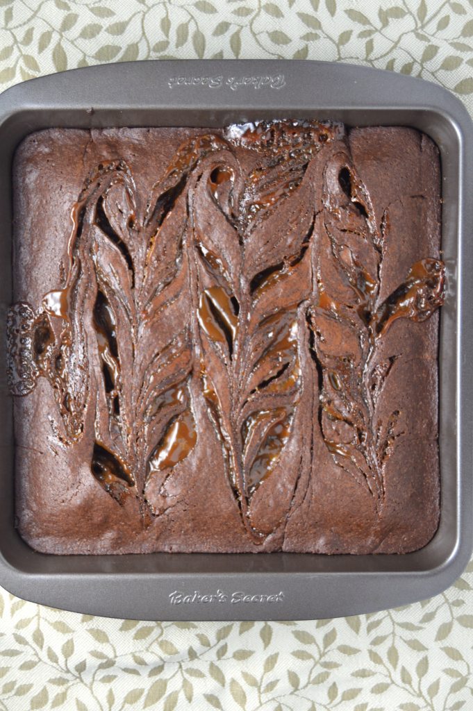 Nutella dulce de leche brownies that are gooey and fudgy at the same time. Perfect quick and easy dessert.