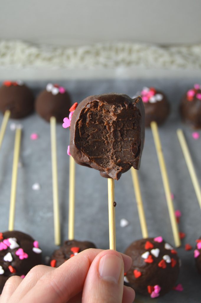 These chocolate cake pops are so easy to make, and so much fun! Only 3 ingredients involved.