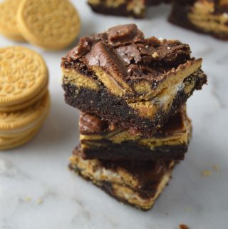 Fudgy nutella brownies packed with chopped golden oreos make the perfect crispy/chewy texture.