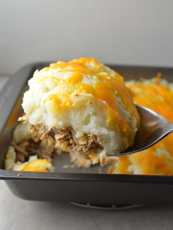 Need to use up some canned tuna? This Tuna Shepherd's pie is a quick and easy recipe to do so!