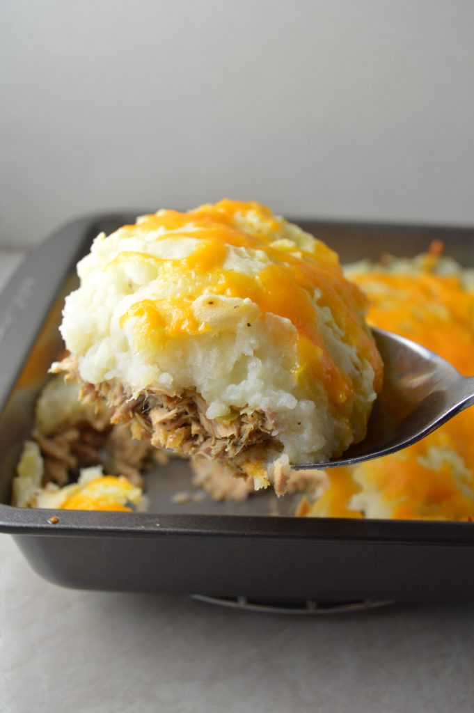 Need to use up some canned tuna? This Tuna Shepherd's pie is a quick and easy recipe to do so!