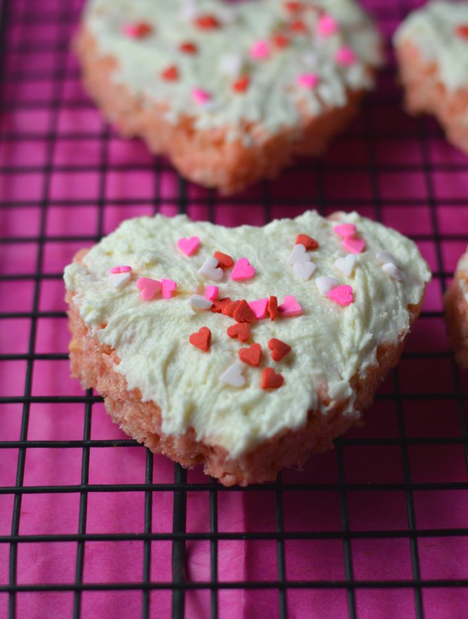 Super simple Rice Krispies Hearts make the perfect last minute Valentine's Day treat!