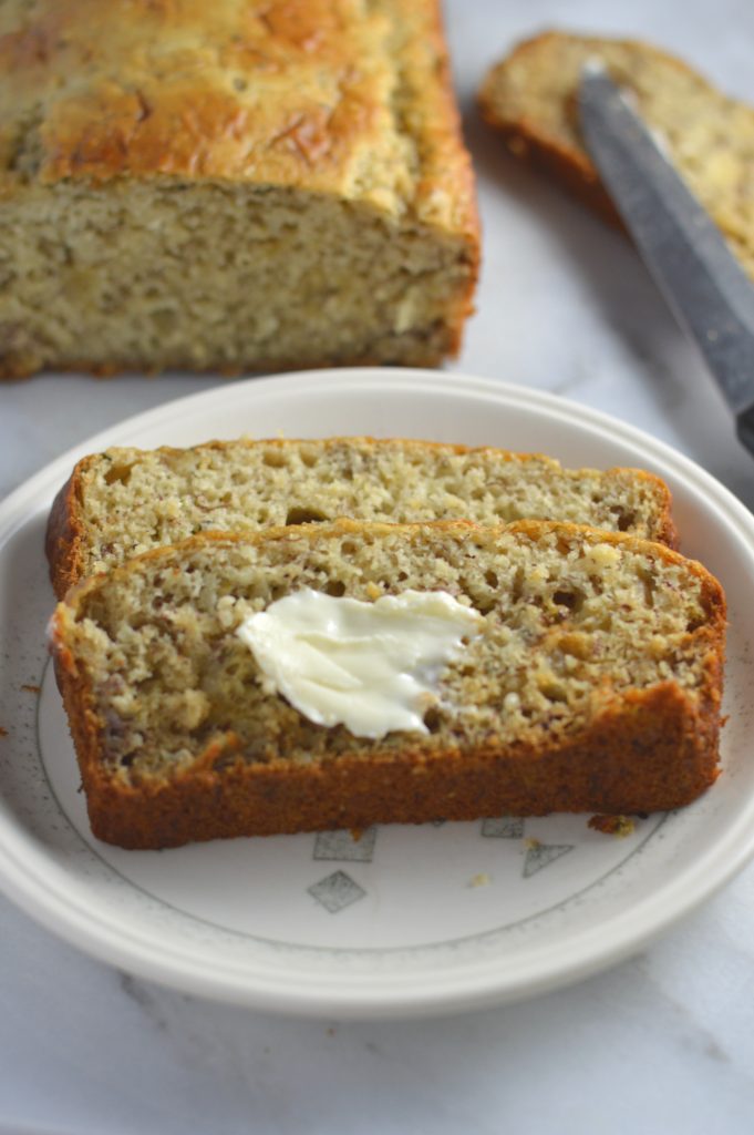 Super easy banana bread recipe made with hemp hearts. Butterless and healthy so you can feel good about taking another slice.